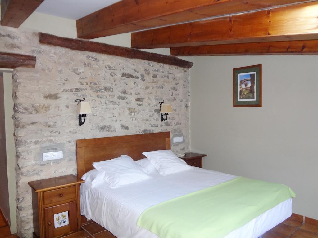 Hotel La Vega Алькала-де-ла-Сельва Экстерьер фото