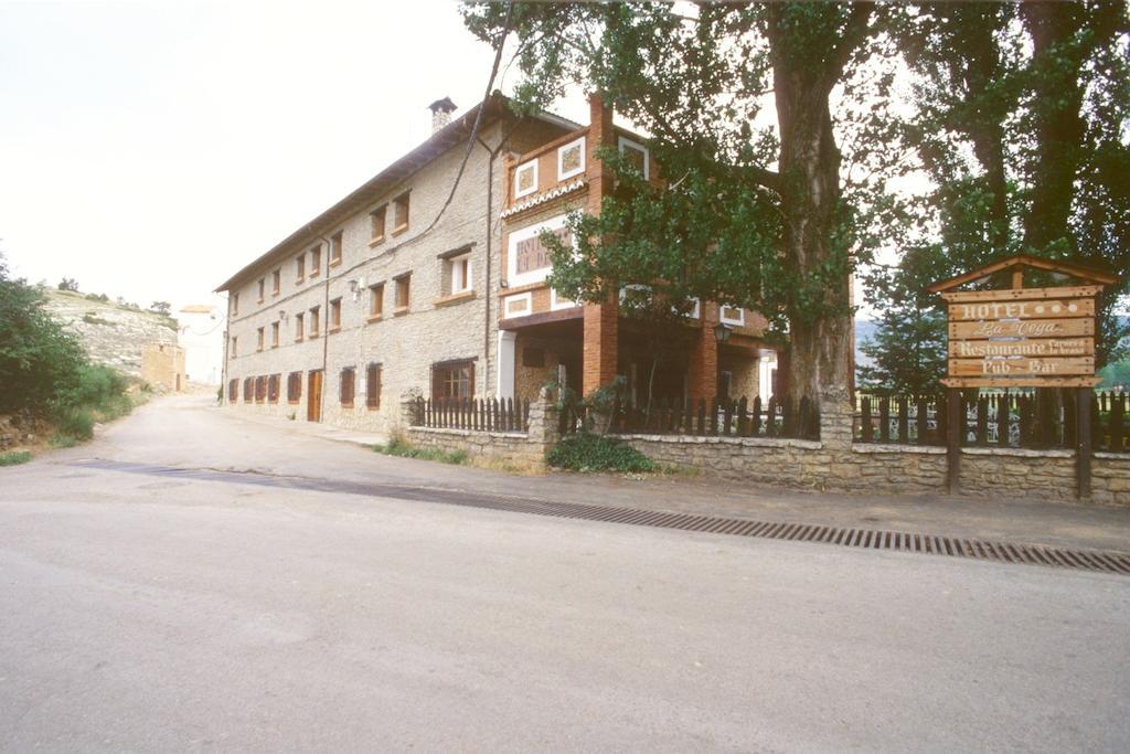 Hotel La Vega Алькала-де-ла-Сельва Экстерьер фото